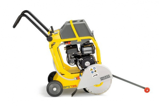 Нарезчик швов бензиновый Wacker Neuson BFS 735 A по выгодной цене в Стерлитамаке. Надежное качество и лучшие условия ждут вас.