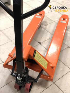  в прокат в Стерлитамаке. У нас лучшая цена за сутки! Возможность взять в аренду с выгодной скидкой до 40% при экспресс доставке 24/7. И помните, ночью стоимость еще дешевле на 30%! #арендапрокат #виброплита #выгодно